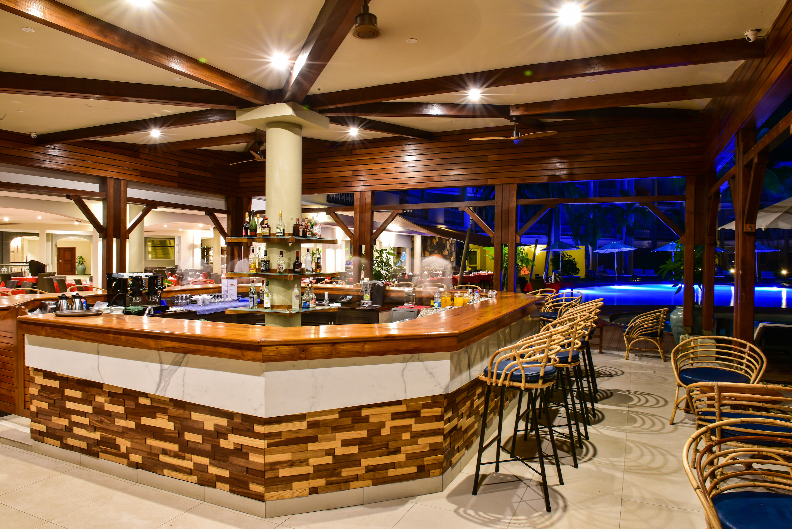 Bar 2